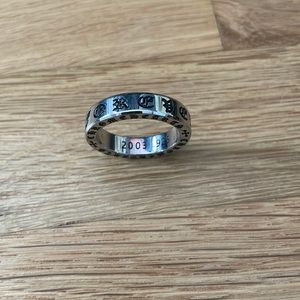 Chrome harts ring size 12